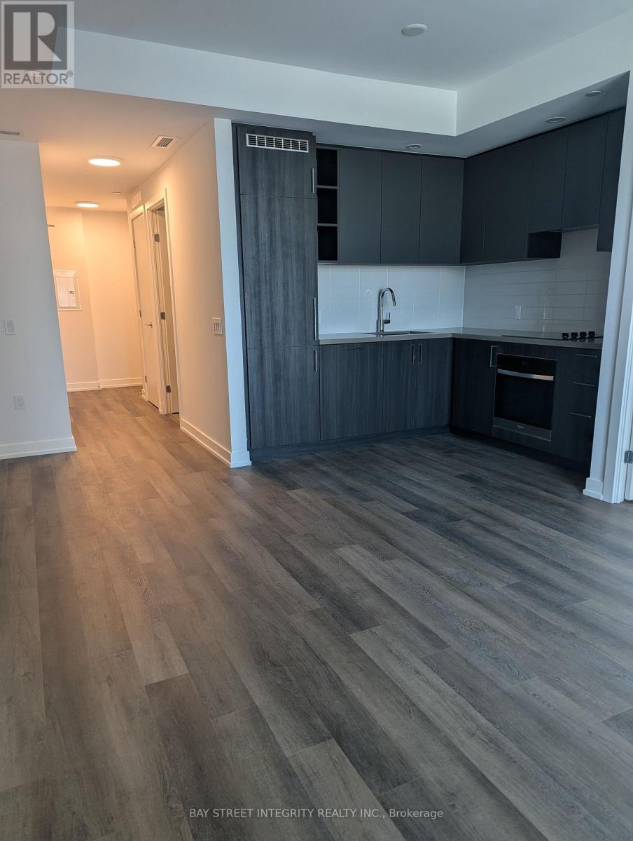 5 Meadowdale Road, Vaughan, Ontario  L4K 0C7 - Photo 6 - N13694214
