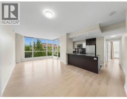605 2968 GLEN DR., Coquitlam, British Columbia