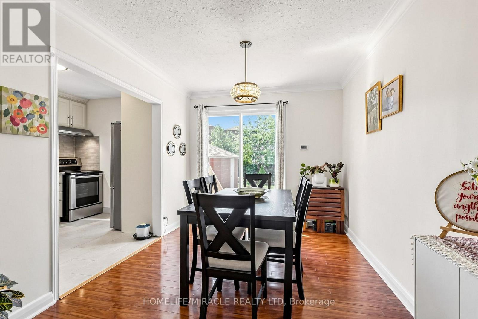 470 Midland Avenue, Toronto, Ontario  M1N 4A6 - Photo 13 - E13693452