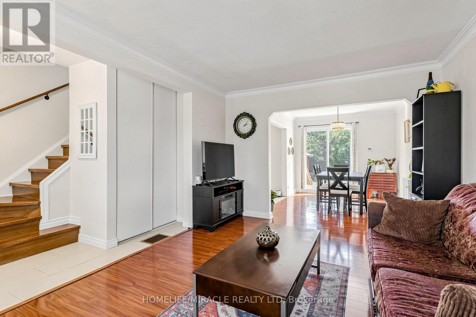 470 Midland Avenue, Toronto, Ontario  M1N 4A6 - Photo 11 - E13693452