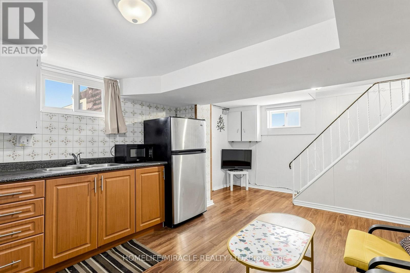 470 Midland Avenue, Toronto, Ontario  M1N 4A6 - Photo 34 - E13693452