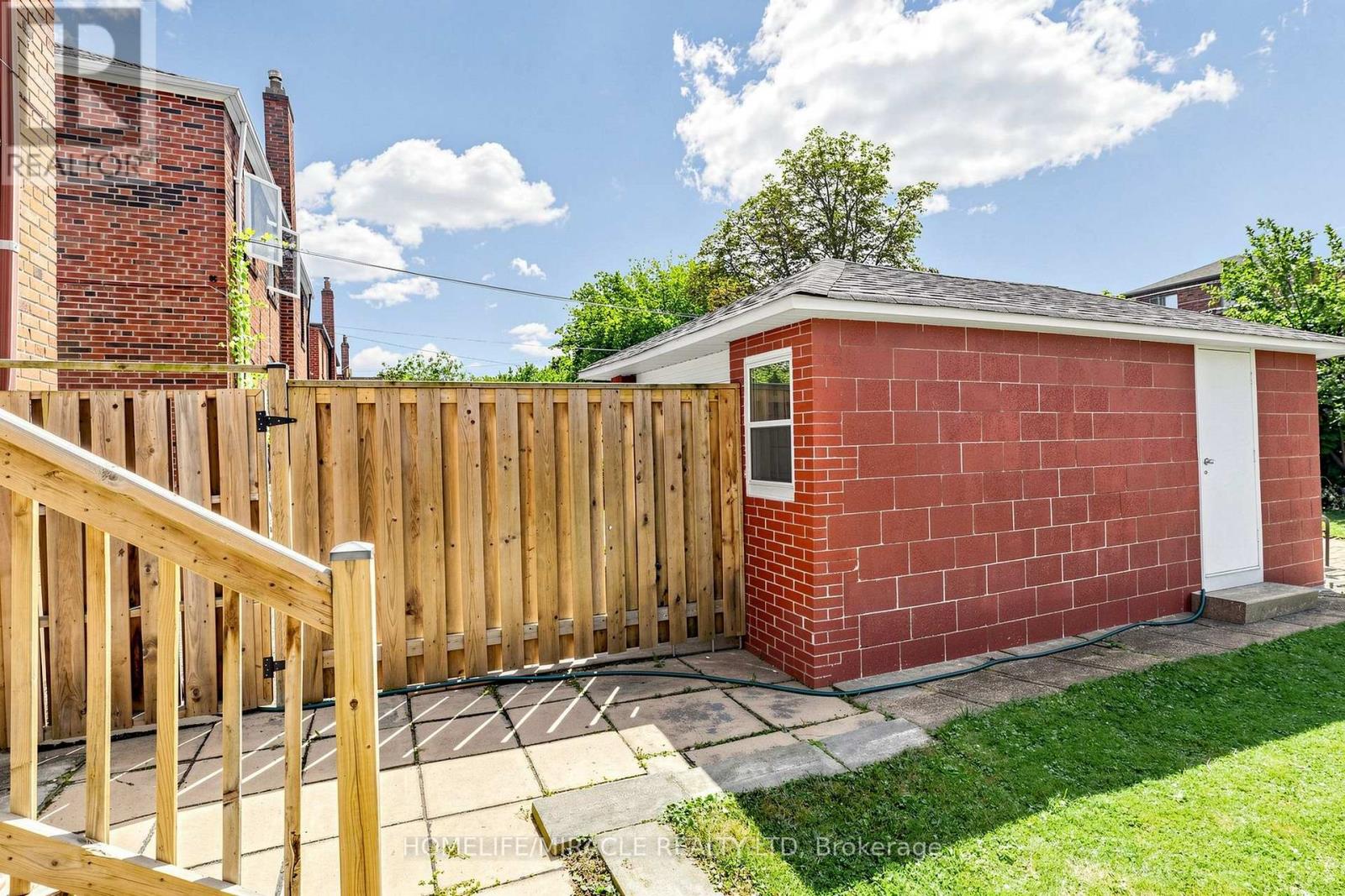 470 Midland Avenue, Toronto, Ontario  M1N 4A6 - Photo 43 - E13693452