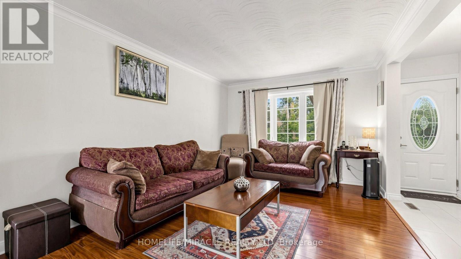 470 Midland Avenue, Toronto, Ontario  M1N 4A6 - Photo 6 - E13693452