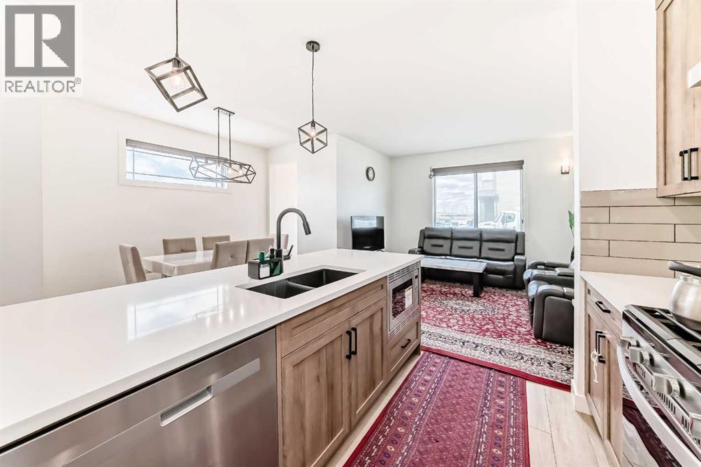 330 Ambleton Drive NW, Calgary, Alberta  T3P 2B7 - Photo 8 - A2337058