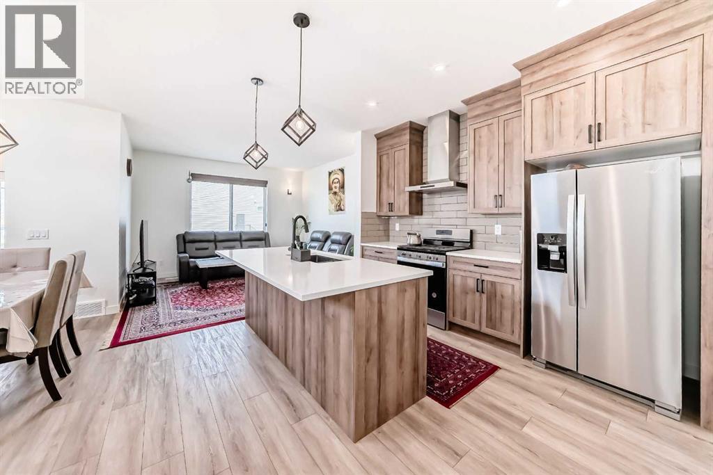 330 Ambleton Drive NW, Calgary, Alberta  T3P 2B7 - Photo 11 - A2337058