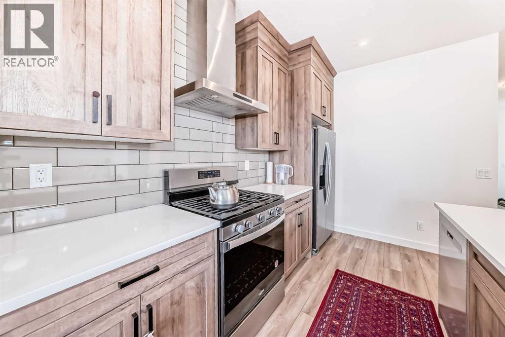 330 Ambleton Drive NW, Calgary, Alberta  T3P 2B7 - Photo 6 - A2337058