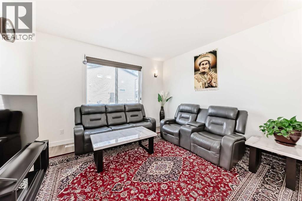 330 Ambleton Drive NW, Calgary, Alberta  T3P 2B7 - Photo 14 - A2337058
