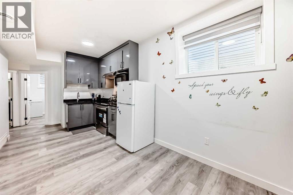 330 Ambleton Drive NW, Calgary, Alberta  T3P 2B7 - Photo 38 - A2337058