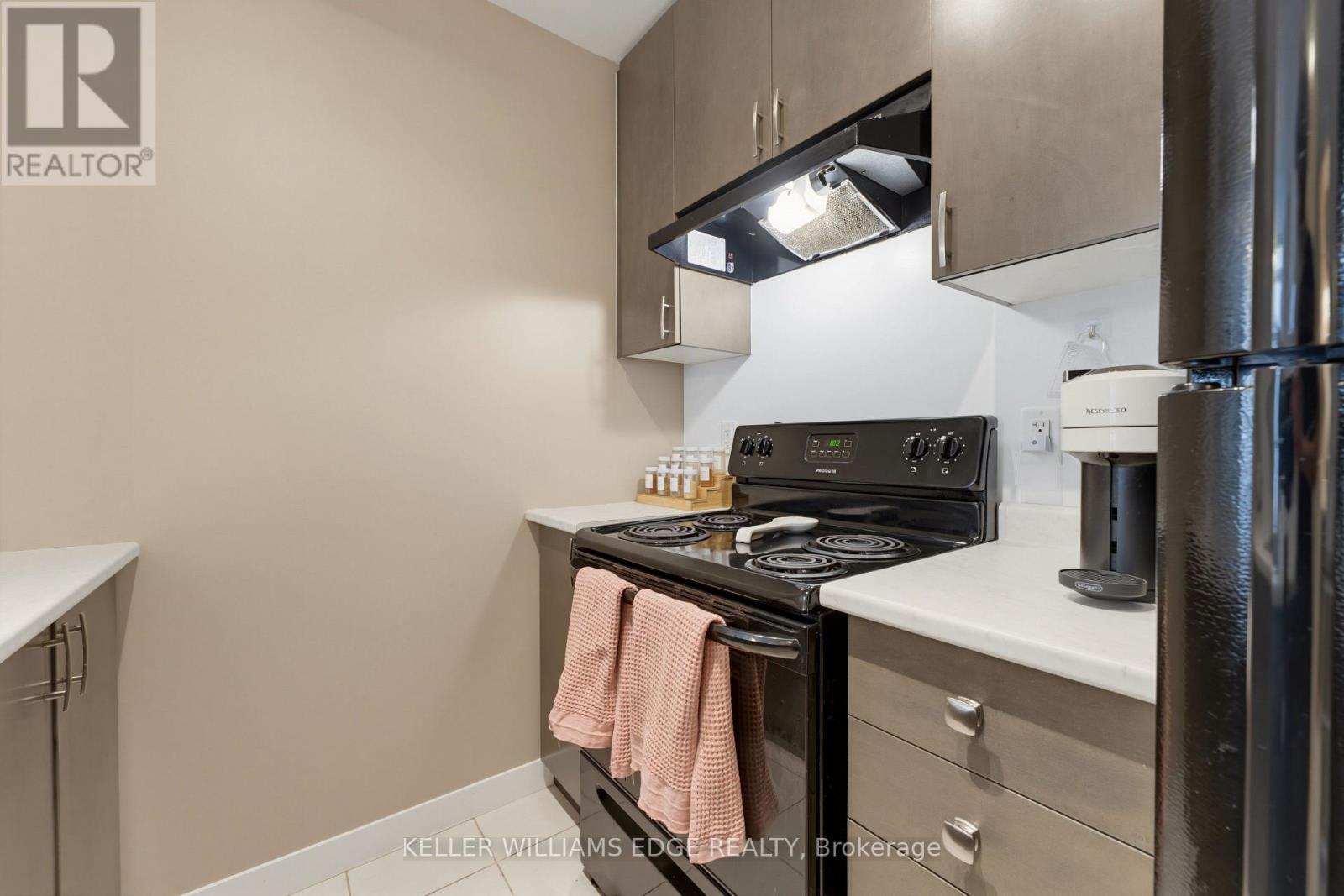 608 - 85 Robinson Street, Hamilton, Ontario  L8P 0B9 - Photo 6 - X13694226