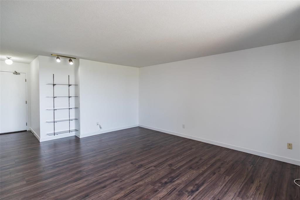 301 750 Kenaston Boulevard, Winnipeg, Manitoba R3N 1Y3 - Photo 6 - 202620662