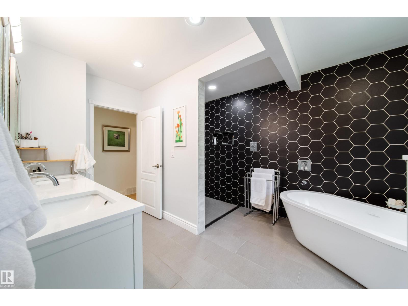 14016 85 Av NW, Edmonton, Alberta  T5R 3Y8 - Photo 33 - E4493563