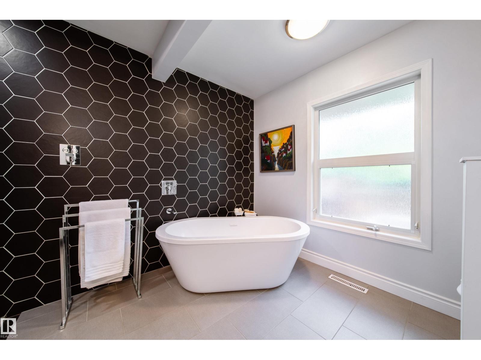 14016 85 Av NW, Edmonton, Alberta  T5R 3Y8 - Photo 34 - E4493563