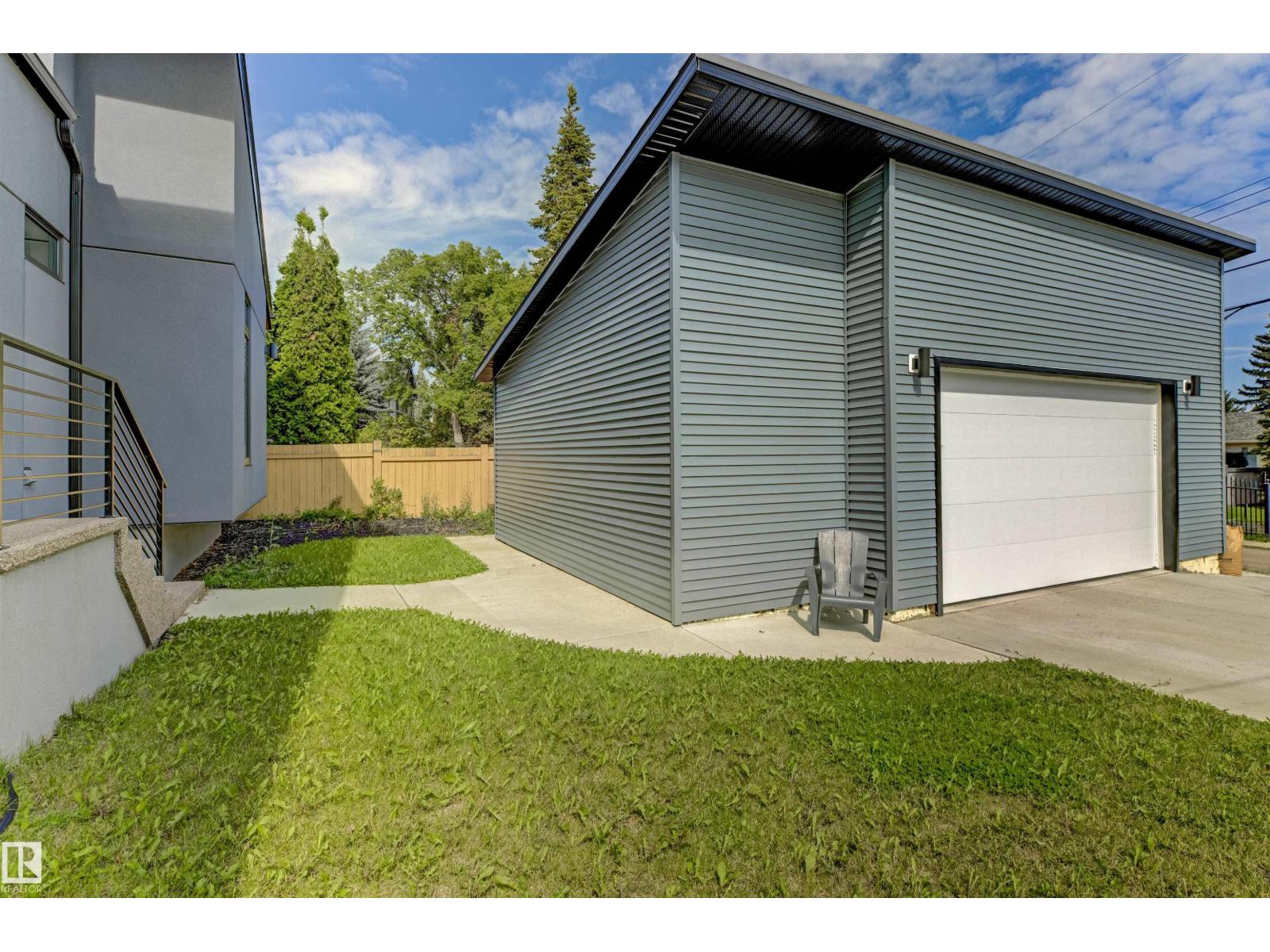 4111 Aspen Dr W NW, Edmonton, Alberta  T6J 2B5 - Photo 53 - E4504594