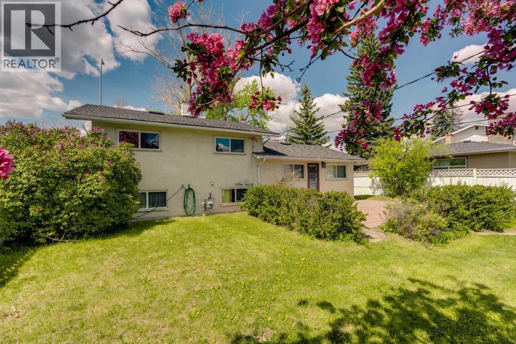 8432 Elbow Drive SW, Calgary, Alberta  T2V 1K8 - Photo 24 - A2333918