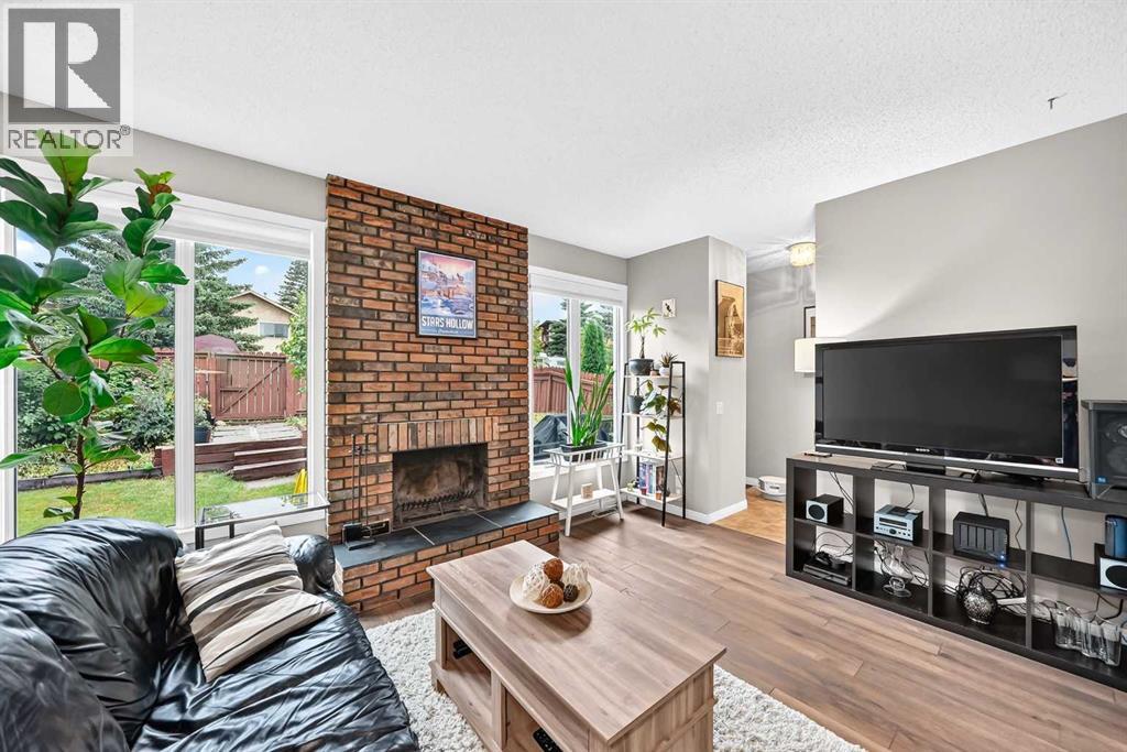 1487 Berkley Drive NW, Calgary, Alberta  T3K 1T7 - Photo 19 - A2337862