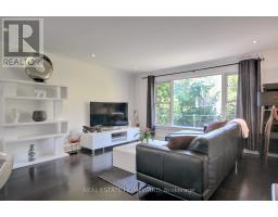 MAIN FLOOR - 21 LOVE CRESCENT, Toronto, Ontario
