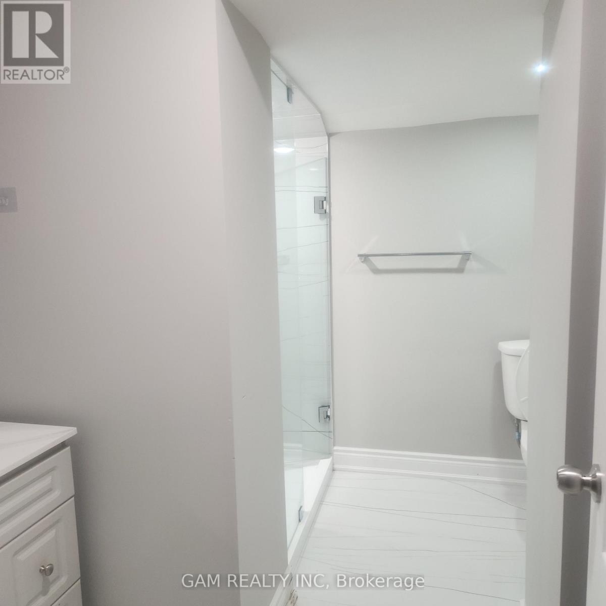 Lower - 1721 Village View Place, Mississauga, Ontario  L5M 4A7 - Photo 10 - W13665170