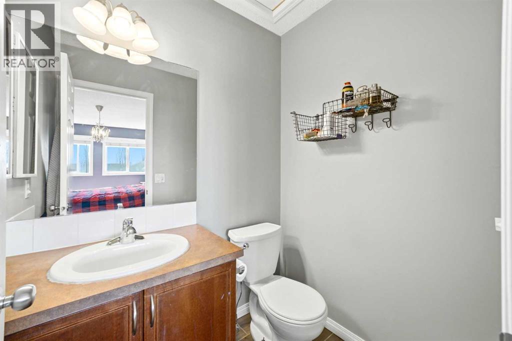 78 Cougar Plateau Way SW, Calgary, Alberta  T3H 5S4 - Photo 24 - A2338830
