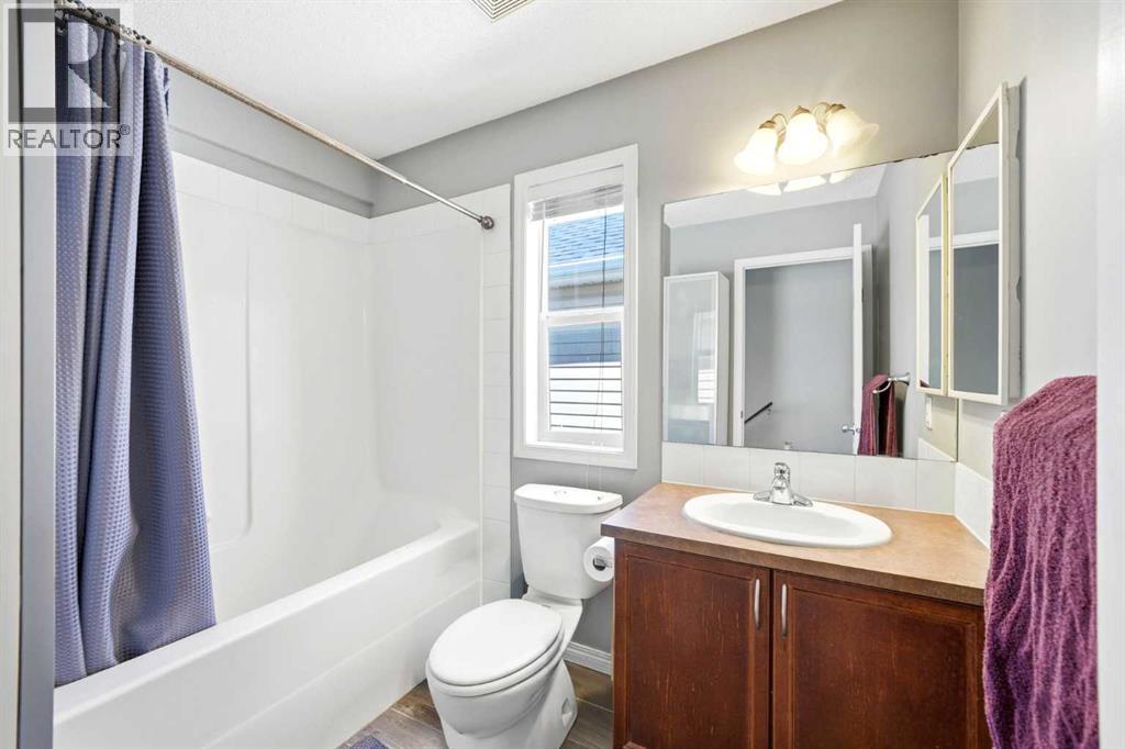 78 Cougar Plateau Way SW, Calgary, Alberta  T3H 5S4 - Photo 29 - A2338830