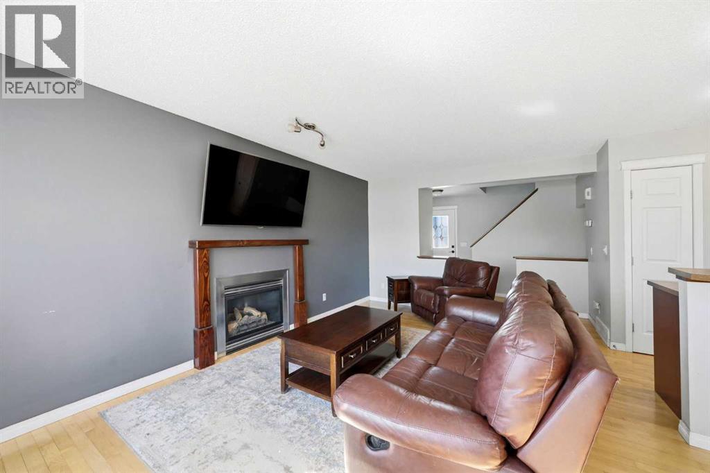 78 Cougar Plateau Way SW, Calgary, Alberta  T3H 5S4 - Photo 6 - A2338830