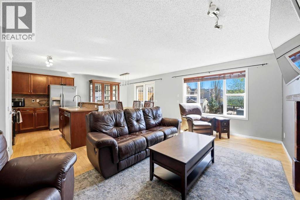 78 Cougar Plateau Way SW, Calgary, Alberta  T3H 5S4 - Photo 8 - A2338830