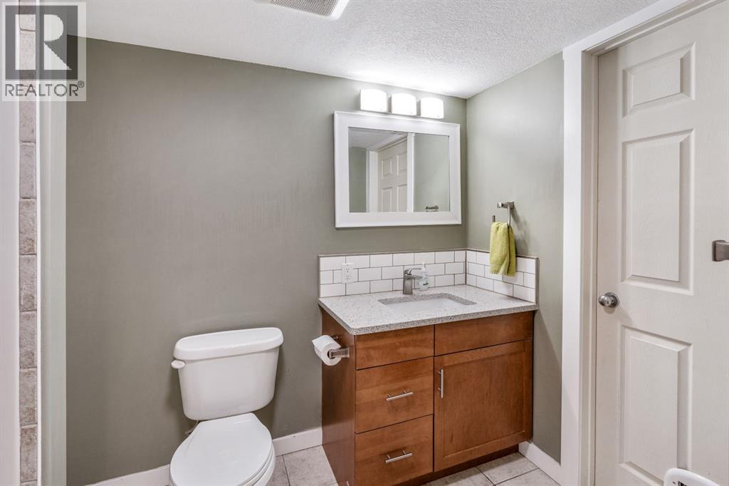 135 Fairmont Point S, Lethbridge, Alberta  T1K 7W8 - Photo 27 - A2337567