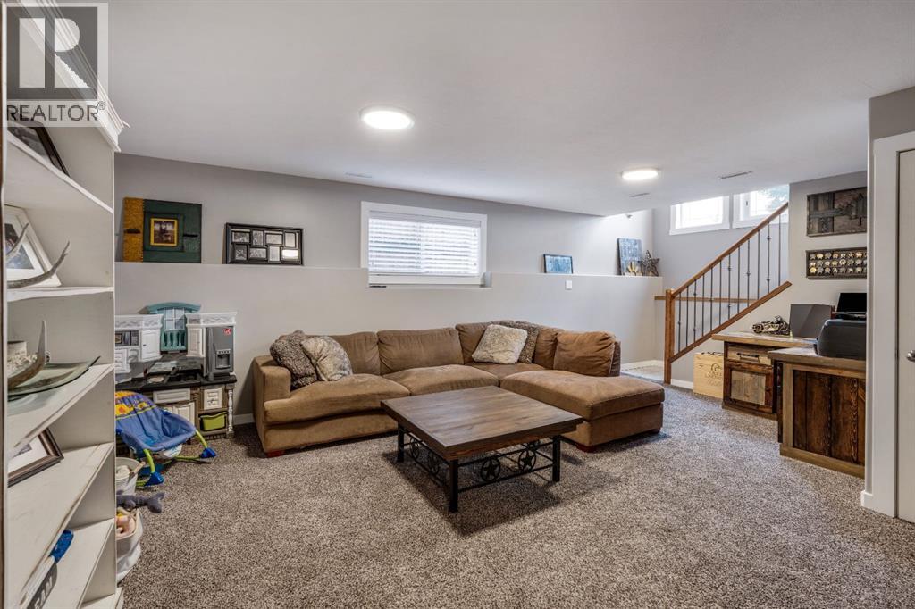 135 Fairmont Point S, Lethbridge, Alberta  T1K 7W8 - Photo 23 - A2337567