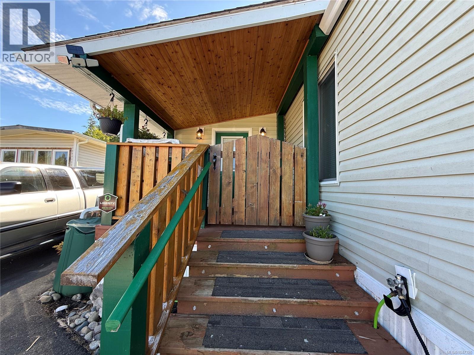 42 5250 Beaver Harbour Rd, Port Hardy, British Columbia  V0N 2P0 - Photo 2 - 1047326