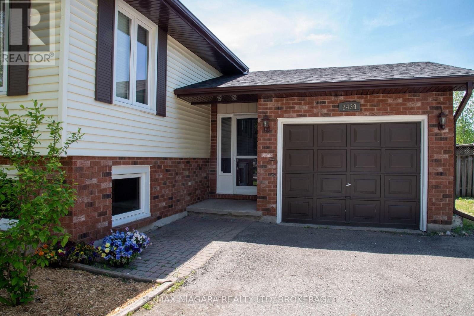 2439 Coral Avenue, Fort Erie, Ontario  L0S 1S0 - Photo 5 - X13694246