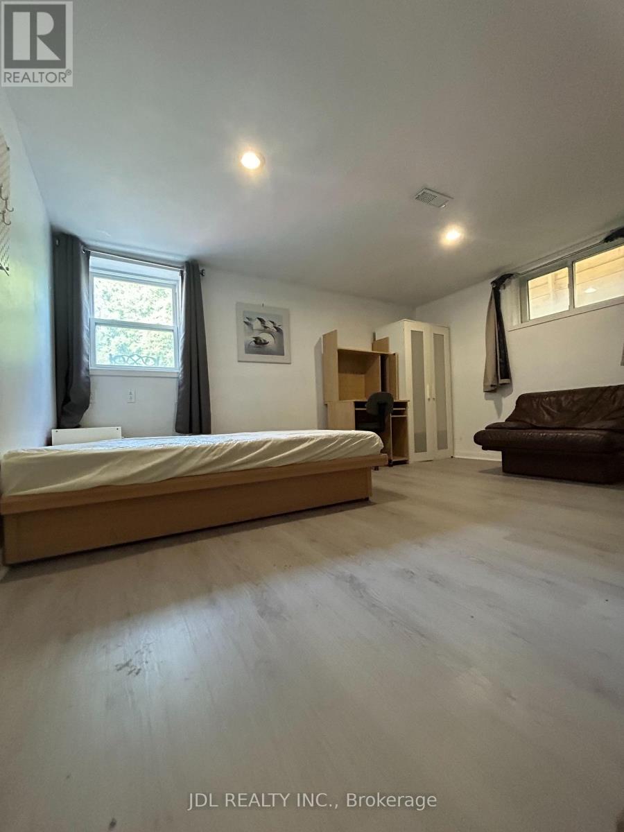 SUITE A BSMT - 186 WILFRED AVE. AVENUE, Toronto, Ontario