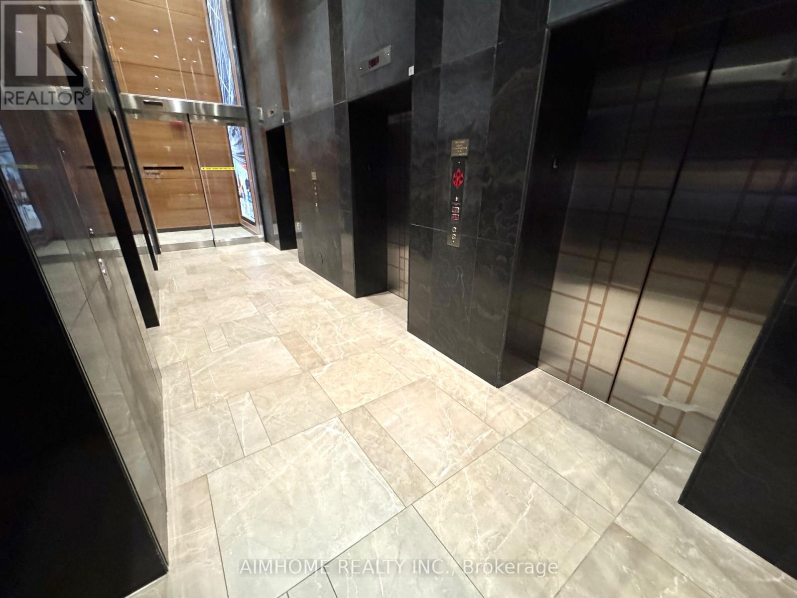 3917 - 5 Sheppard Avenue E, Toronto, Ontario  M2N 0G4 - Photo 6 - C13694266