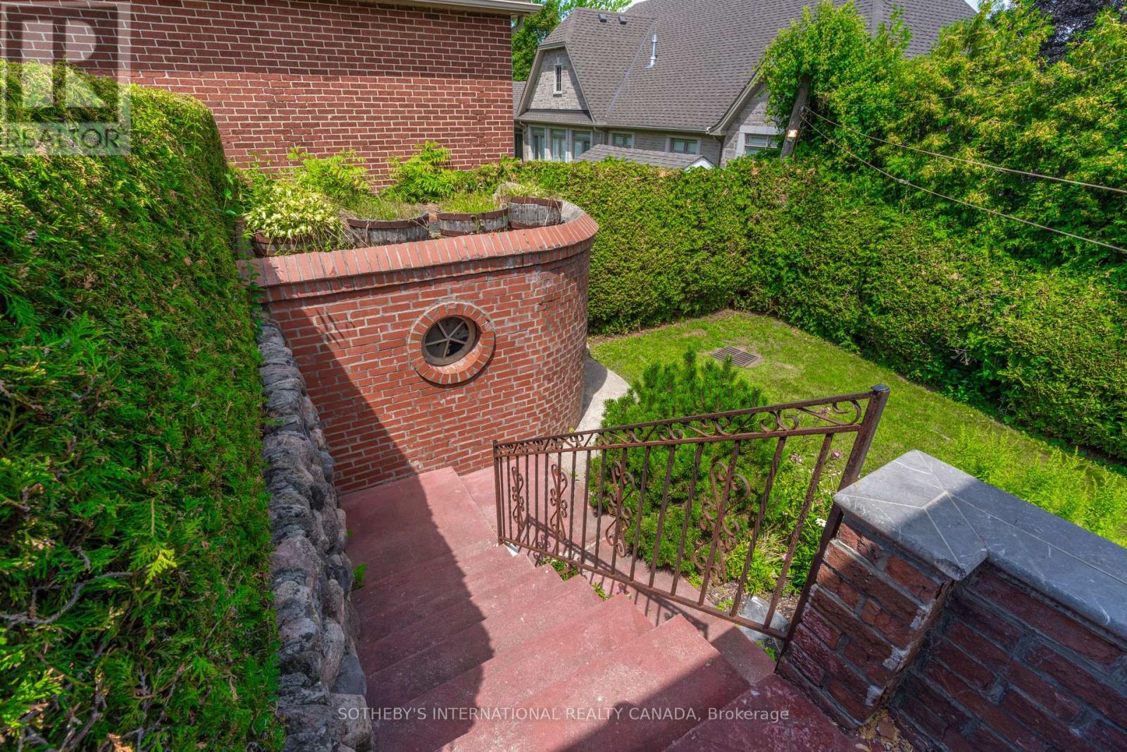 787 Simcoe Street N, Oshawa, Ontario  L1G 4V9 - Photo 39 - E13694232