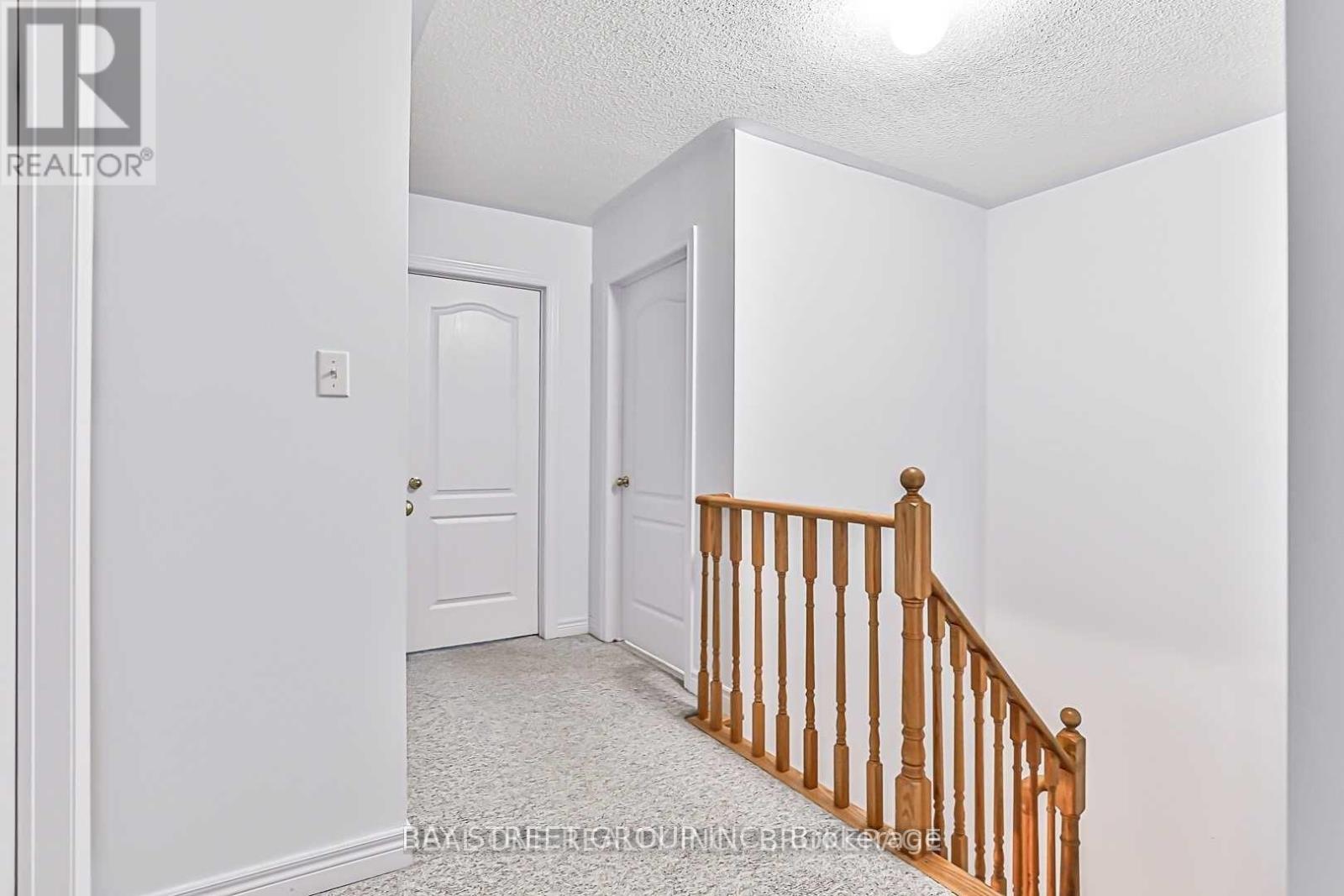 523 Ainsworth Drive, Newmarket, Ontario  L3Y 8W9 - Photo 15 - N13694234