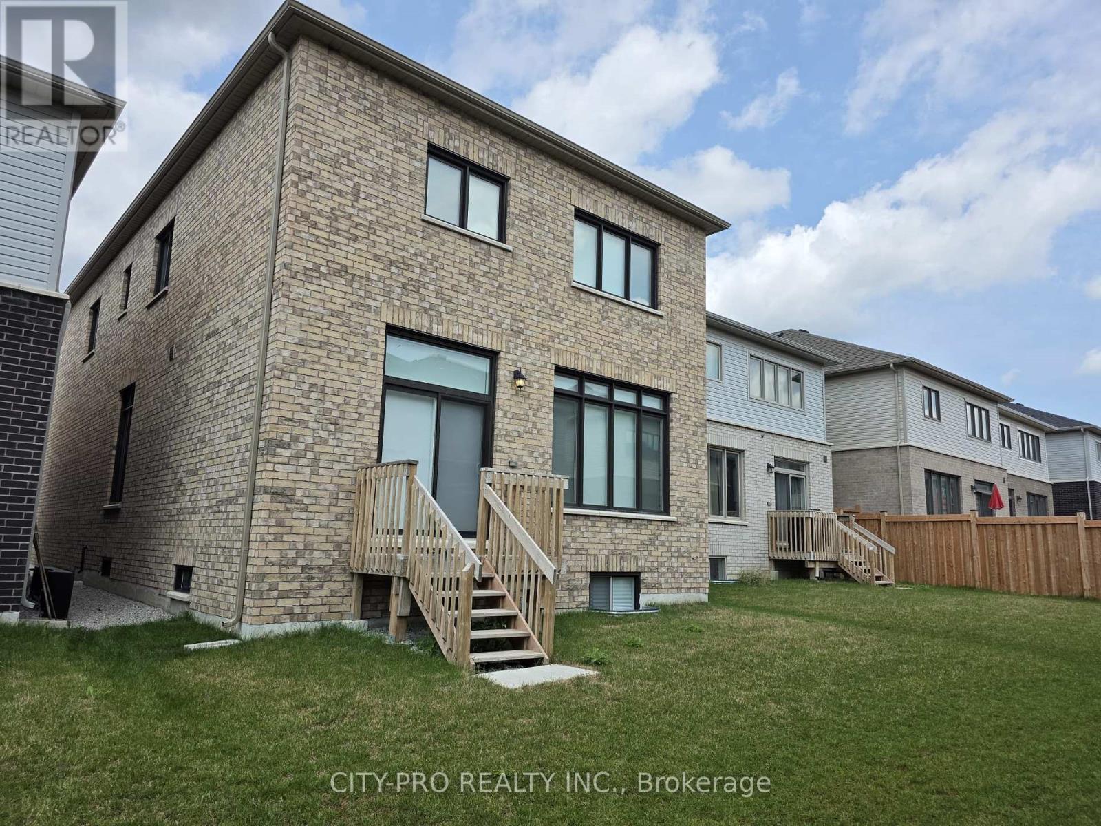 104 Shepherd Drive, Barrie, Ontario  L9S 2Z4 - Photo 21 - S13694278