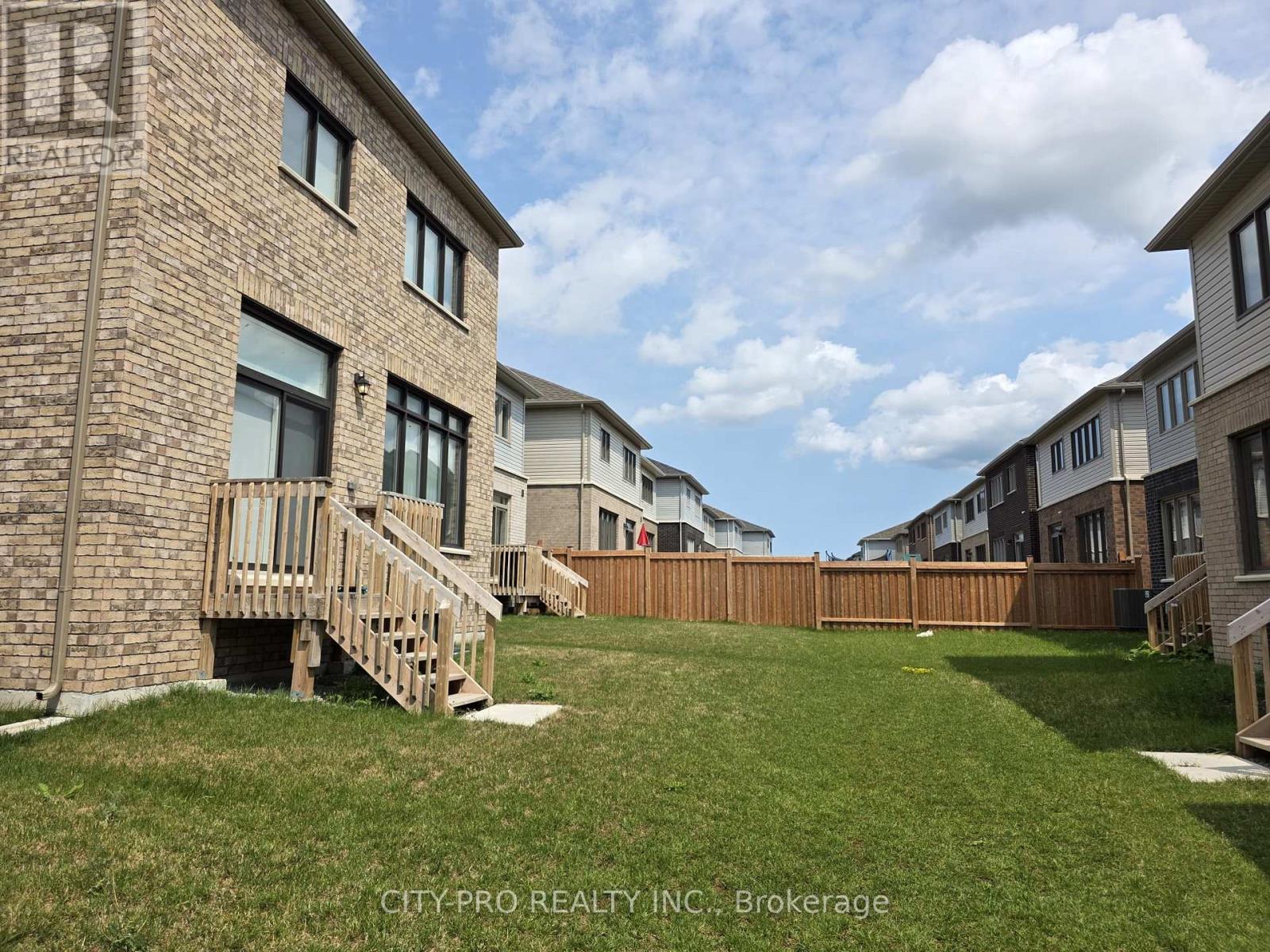 104 Shepherd Drive, Barrie, Ontario  L9S 2Z4 - Photo 22 - S13694278