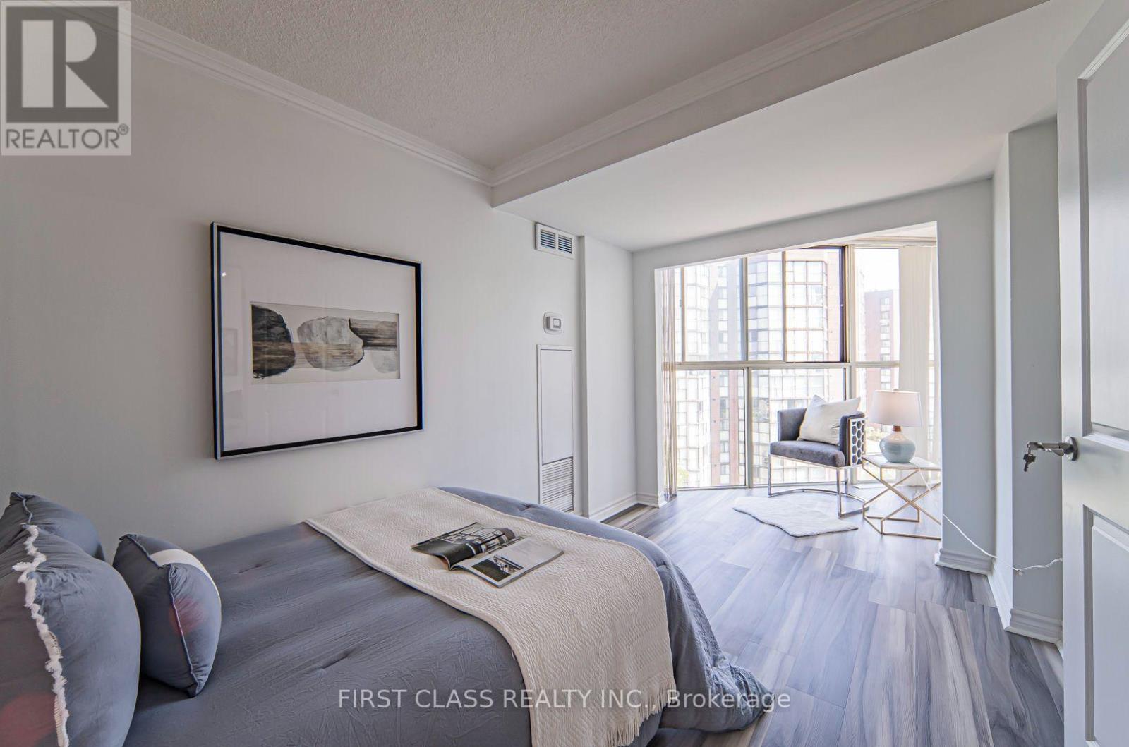 810 - 2091 Hurontario Street, Mississauga, Ontario  L5A 4E6 - Photo 10 - W13694256
