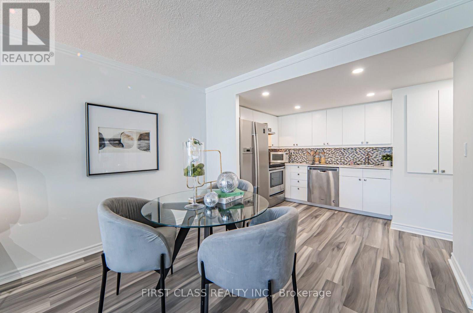 810 - 2091 Hurontario Street, Mississauga, Ontario  L5A 4E6 - Photo 6 - W13694256