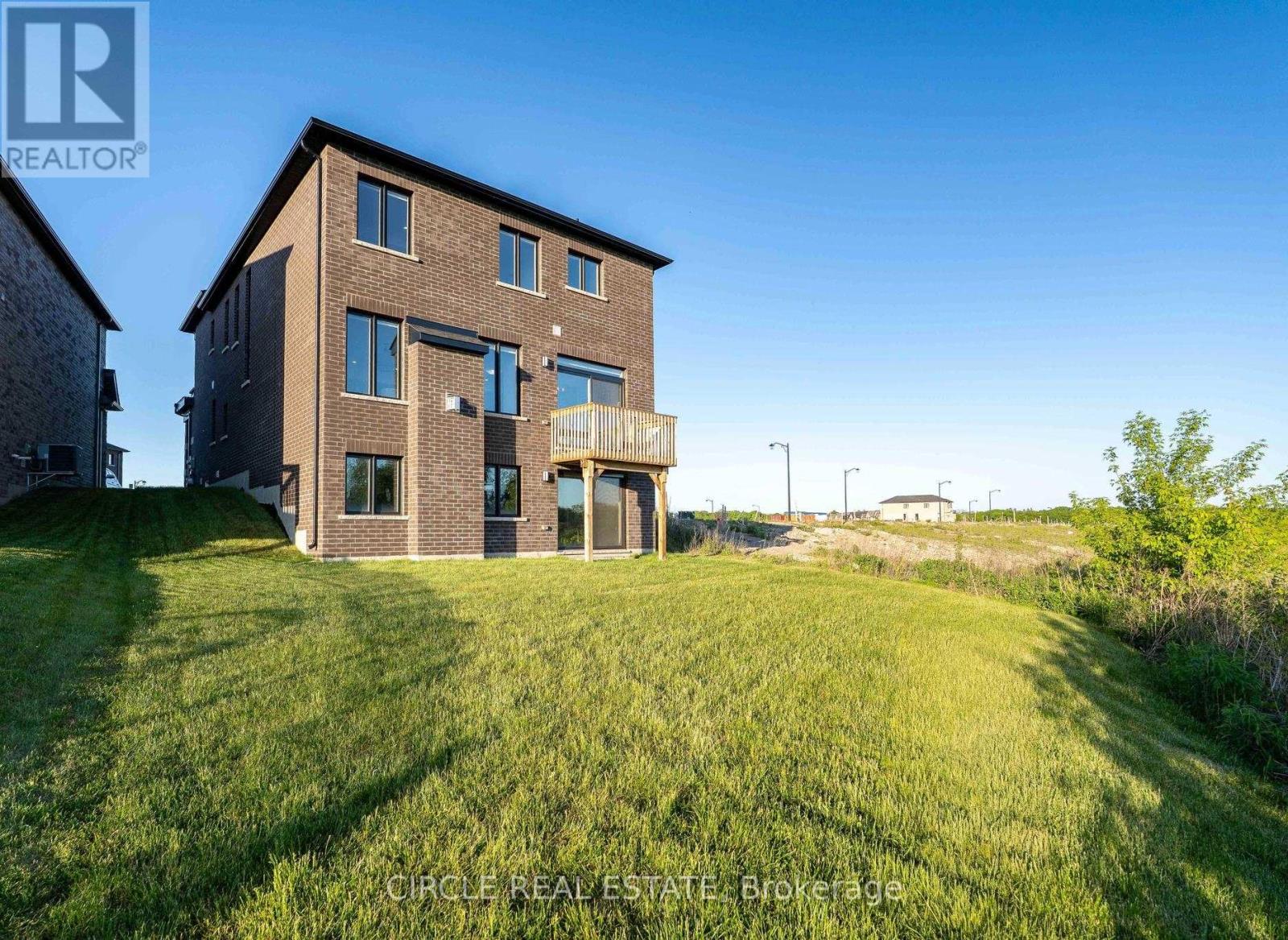56 Langridge Way, Cambridge, Ontario  N1S 0E7 - Photo 38 - X13514172