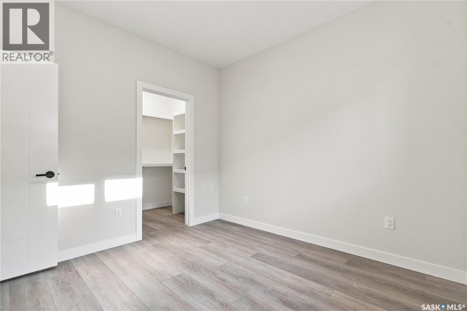 824 Ballesteros Crescent, Warman, Saskatchewan  S0K 4S0 - Photo 38 - SK045726