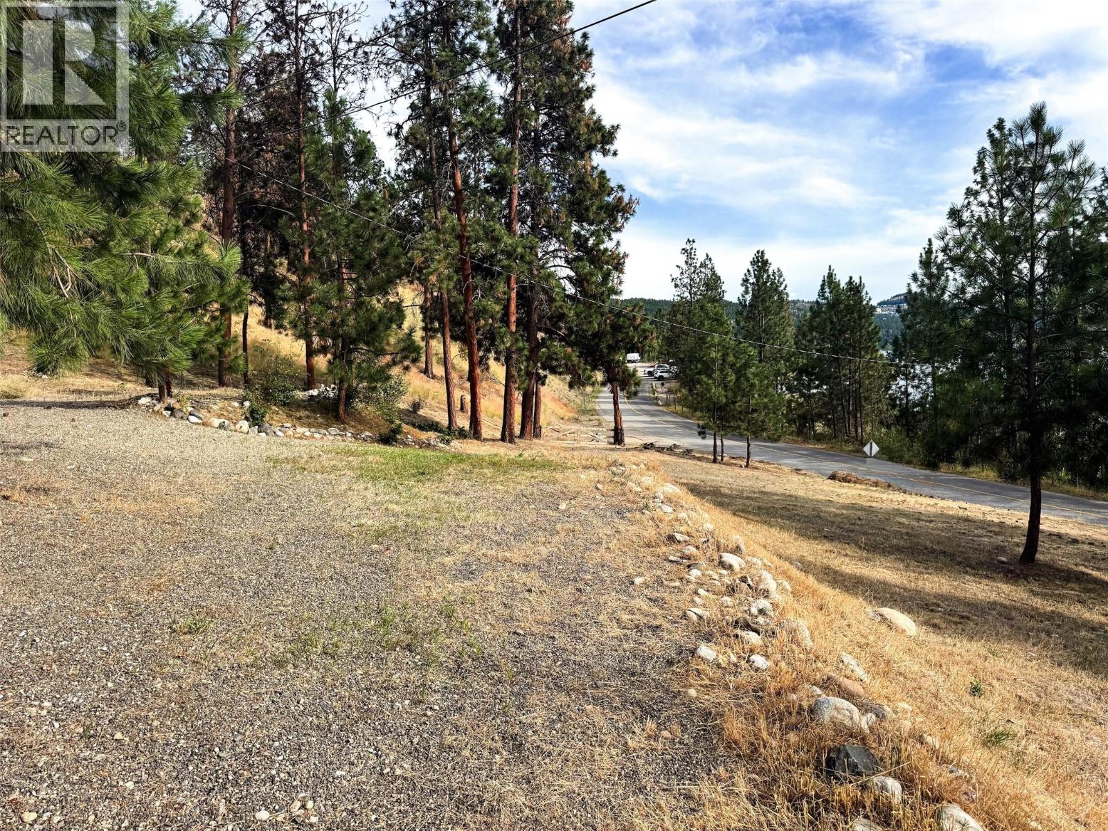 9775/9819 Okanagan Centre Road W, Lake Country, British Columbia  V4V 1T6 - Photo 15 - 10354155