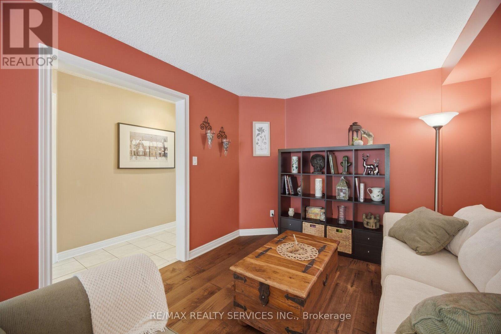 23 Swansea Meadows Drive, Brampton, Ontario  L7A 2C5 - Photo 11 - W13694110