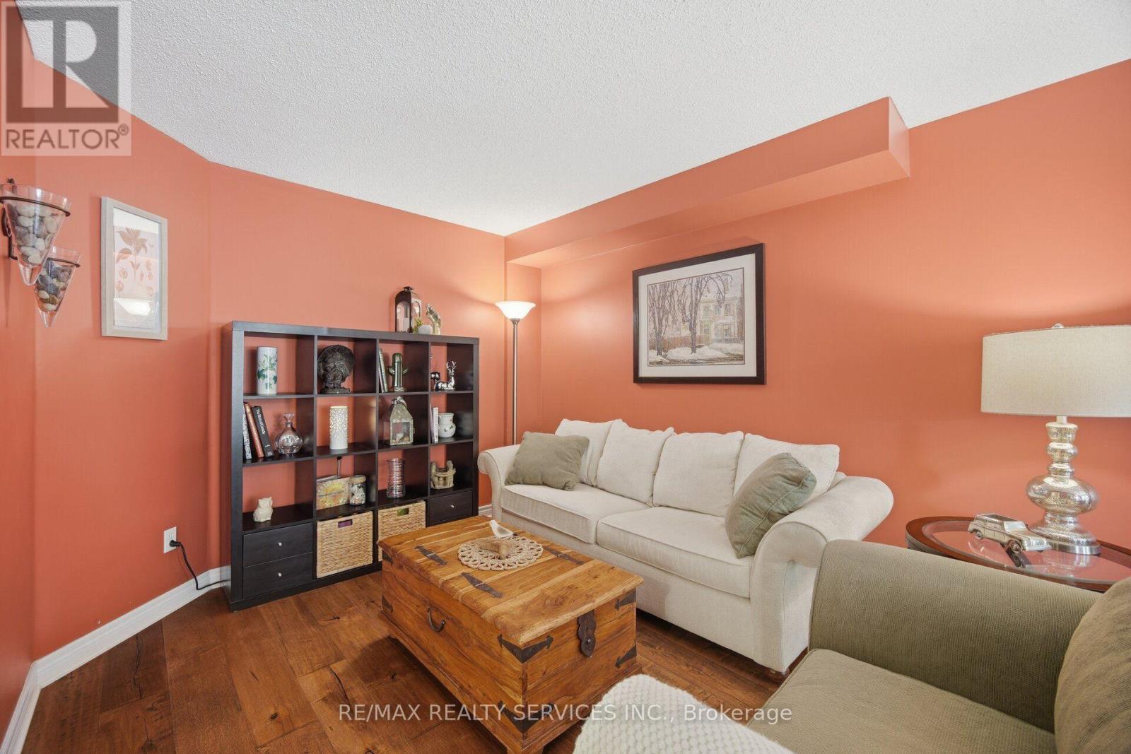 23 Swansea Meadows Drive, Brampton, Ontario  L7A 2C5 - Photo 9 - W13694110
