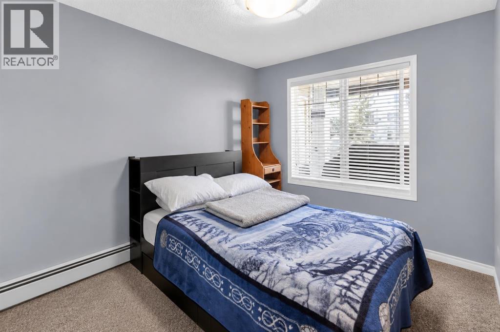 203, 345 Rocky Vista Park NW, Calgary, Alberta  T3G 5K6 - Photo 15 - A2292690