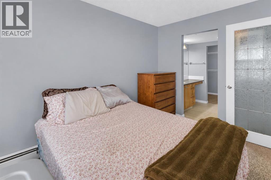 203, 345 Rocky Vista Park NW, Calgary, Alberta  T3G 5K6 - Photo 13 - A2292690