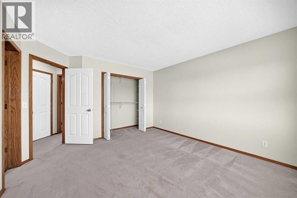 43 Somerside Common SW, Calgary, Alberta  T2Y 3M9 - Photo 20 - A2330116