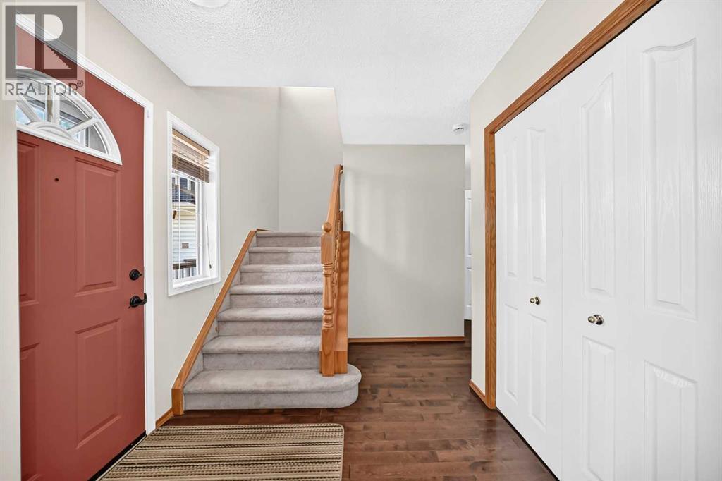 43 Somerside Common SW, Calgary, Alberta  T2Y 3M9 - Photo 16 - A2330116