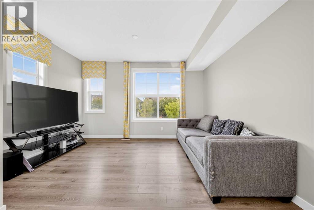 87 Legacy View SE, Calgary, Alberta  T2X 4H9 - Photo 18 - A2336705