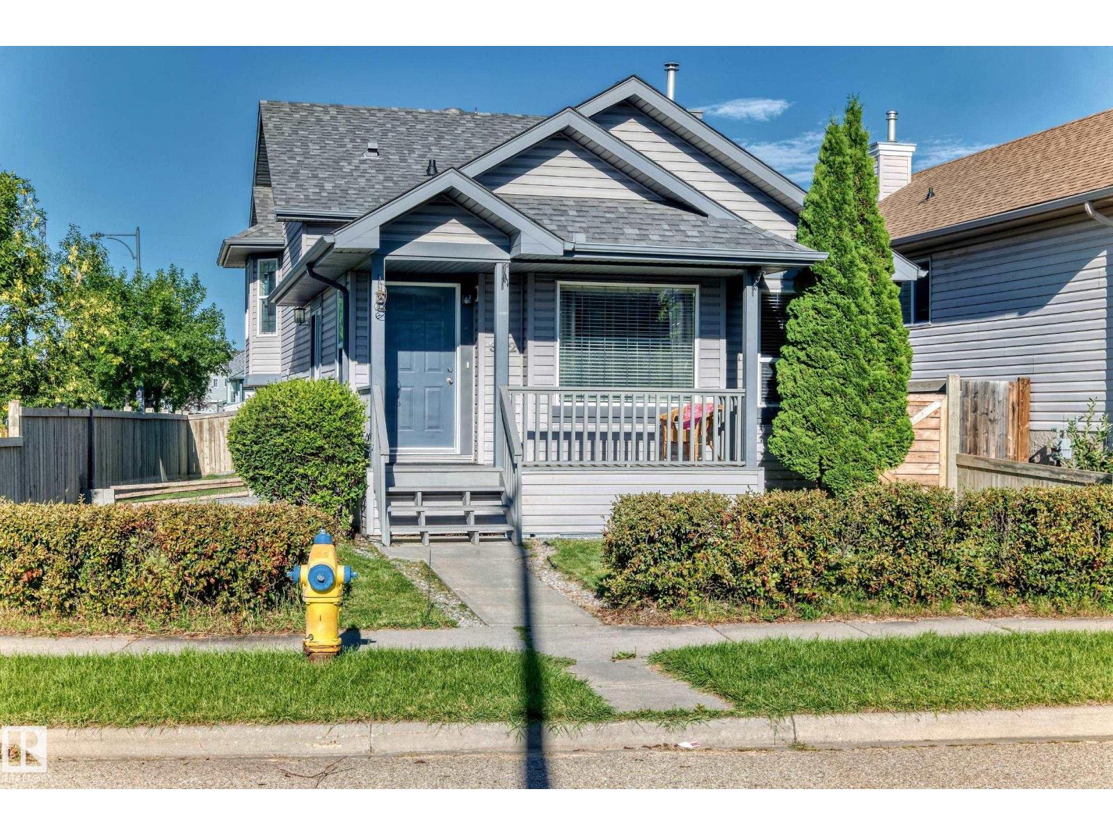 322 84 ST SW, Edmonton, Alberta