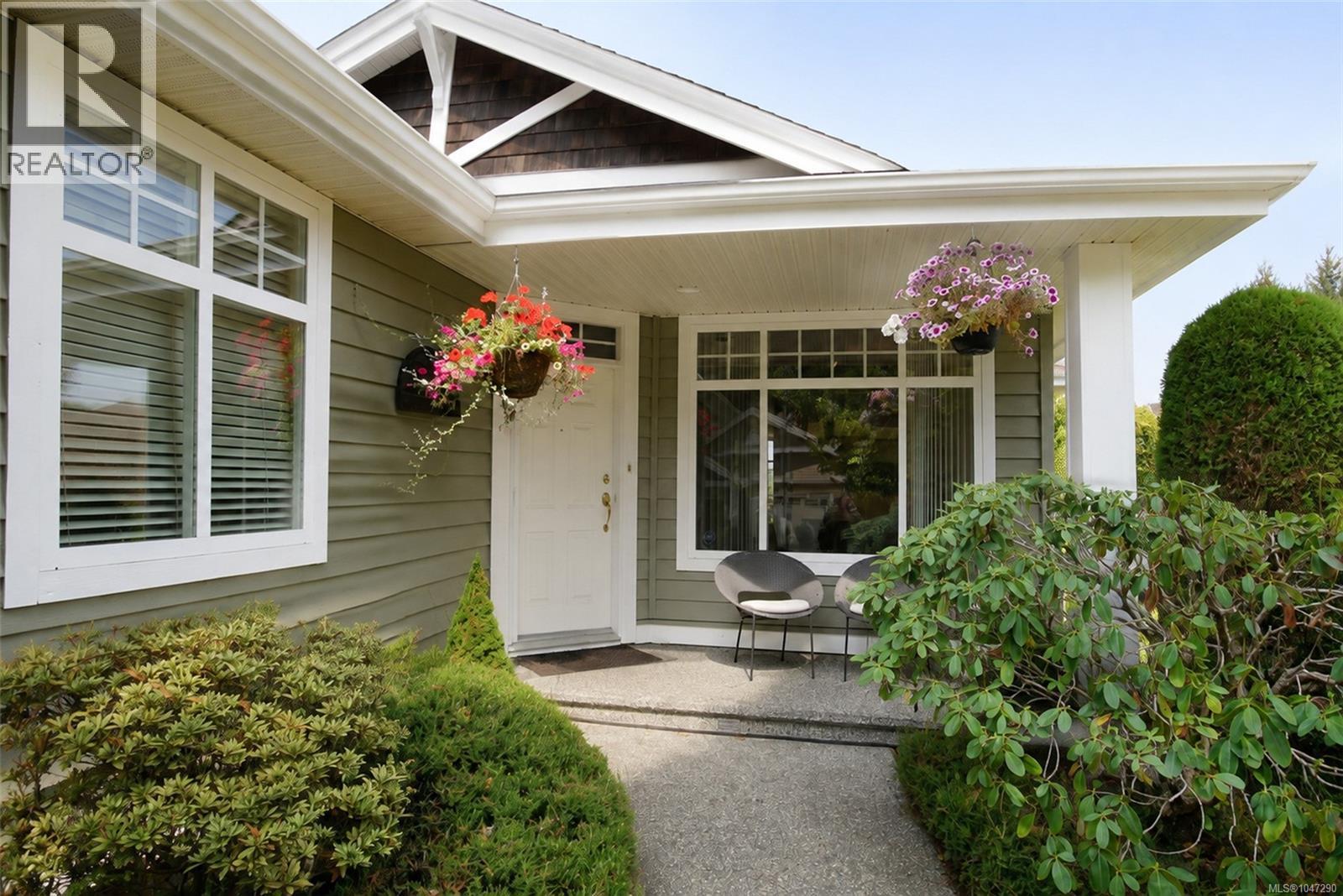 1369 Britannia Dr, Parksville, British Columbia