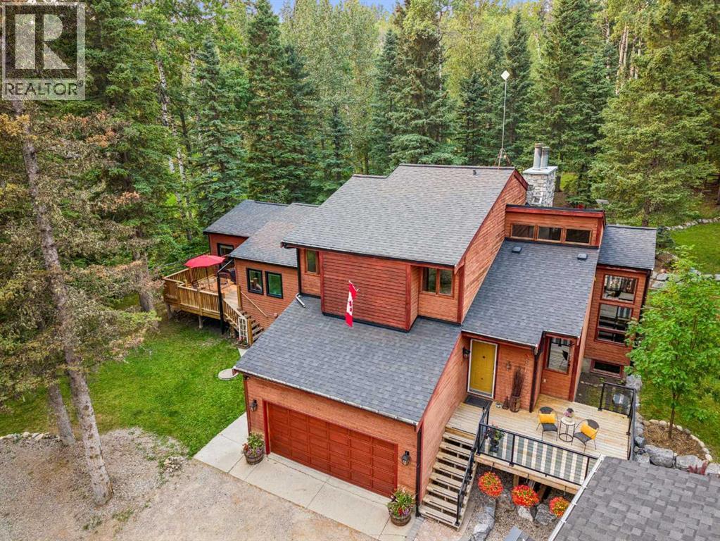 226 Mountain Lion Drive, Rural Rocky View County, Alberta  T0L 0K0 - Photo 3 - A2338435